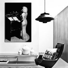 Load image into Gallery viewer, #143 Marilyn Monroe
