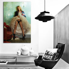 Load image into Gallery viewer, #040 Kate Moss
