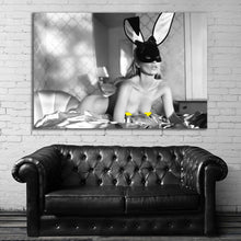 Load image into Gallery viewer, #078BW Kate Moss

