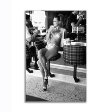 Load image into Gallery viewer, #125BW Kate Moss
