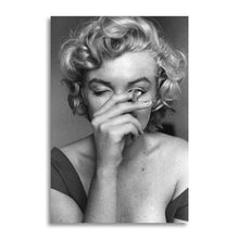 Load image into Gallery viewer, #040 Marilyn Monroe
