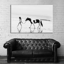 Load image into Gallery viewer, #020BW Kendall Jenner
