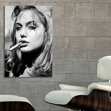 Load image into Gallery viewer, #005 Angelina Jolie
