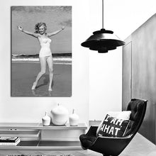 Load image into Gallery viewer, #135 Marilyn Monroe
