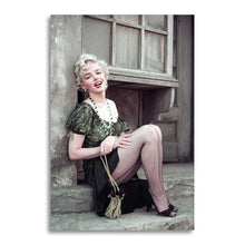 Load image into Gallery viewer, #086 Marilyn Monroe
