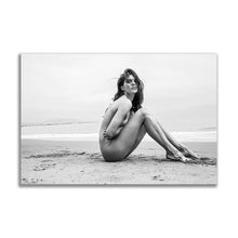 Load image into Gallery viewer, #071BW Kendall Jenner
